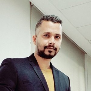 https://lyxelandflamingo.com/wp-content/uploads/2026/02/manik-singh.jpg